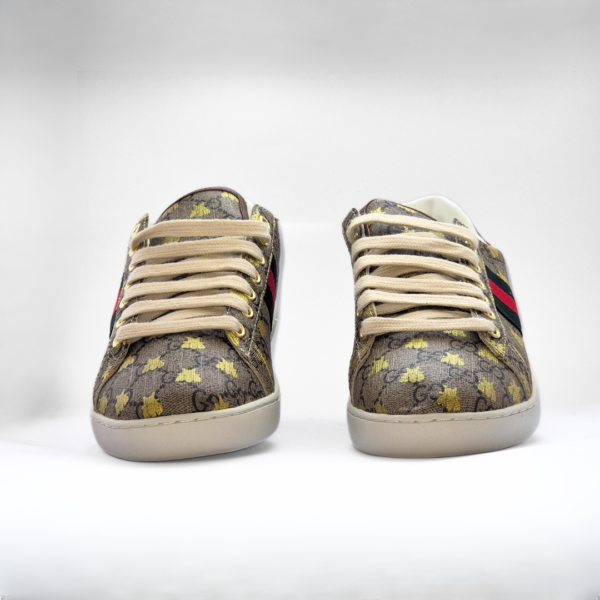 Gucci Ace GG Supreme Bees