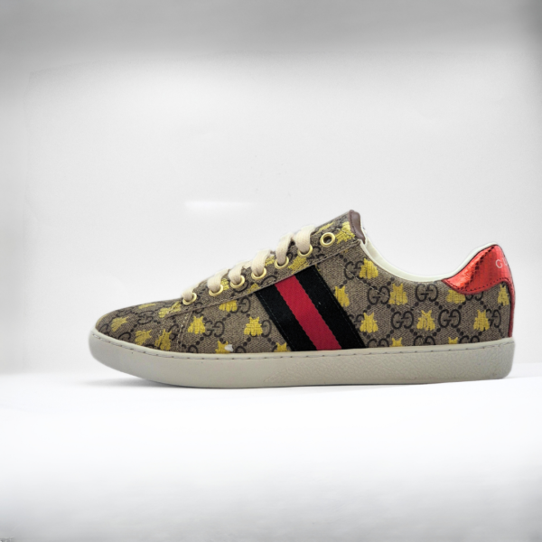 Gucci Ace GG Supreme Bees