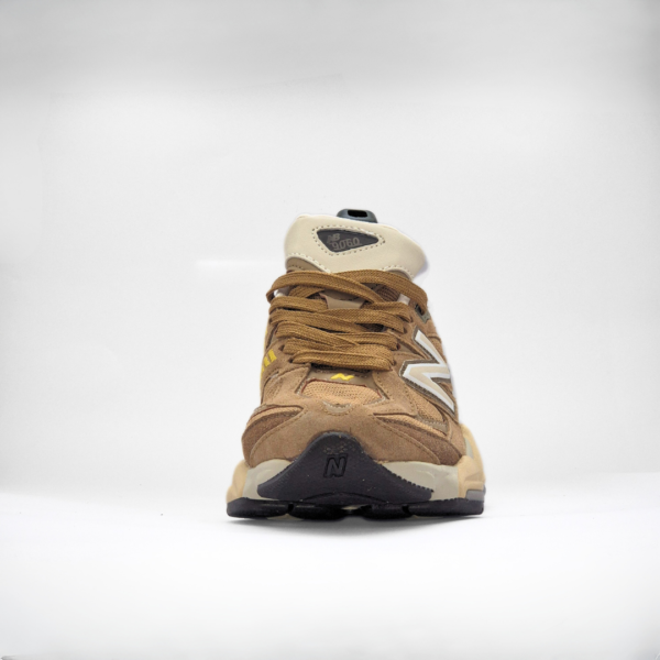 New Balance 9060 Café