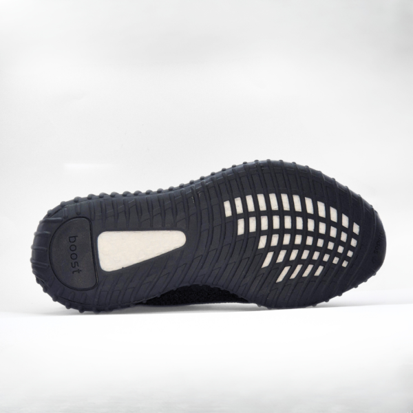 Adidas YEEZY boost 350 negro hombre