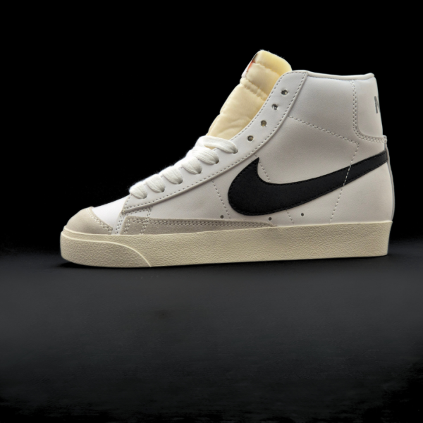 Nike Blazer Mid 77