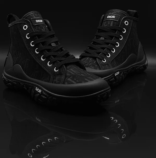 Sorel Men's Cheyanne Metro II Sneaker Boots